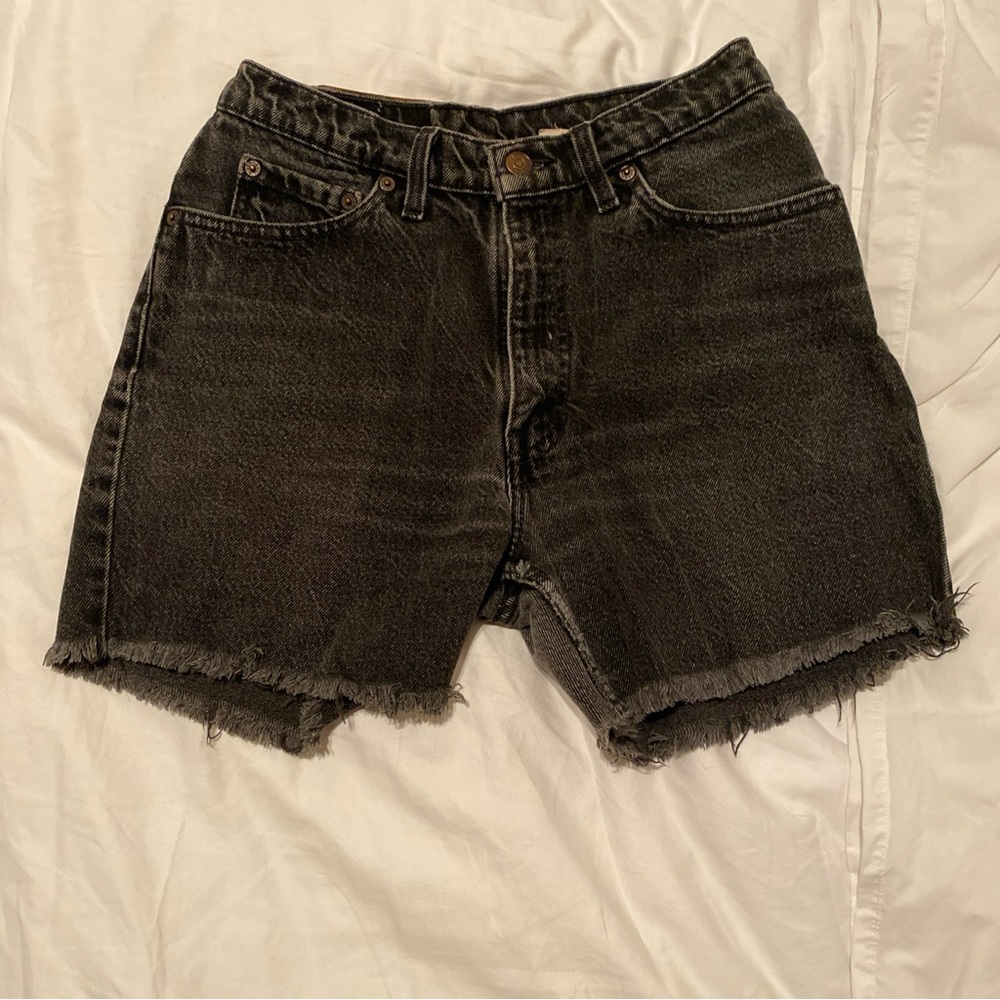 Vintage Levi’s Black Cutoff Jean Shorts - Size 27